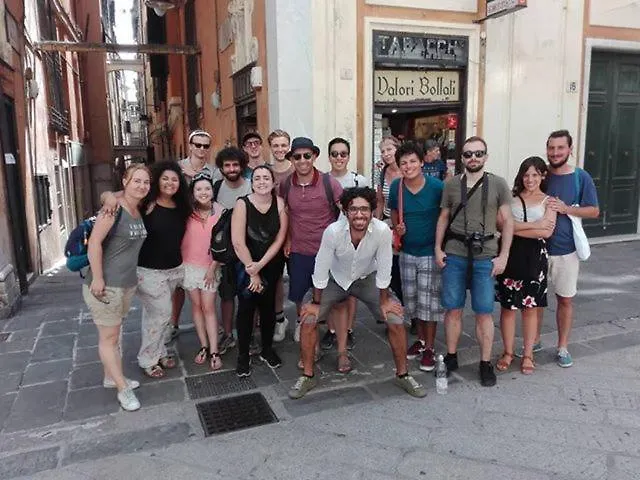 Victoria House Hostel Genoa Italy